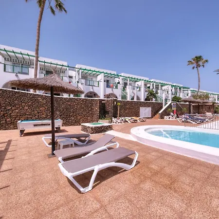 Eva Vacation Pool & Relax شقة